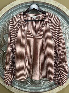 NEW- LOFT Brown & White Striped V-Neck Poplin Blouse / Ruched Sleeves Oversized